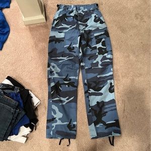 Camo pants girls xs blue camo cargo pants